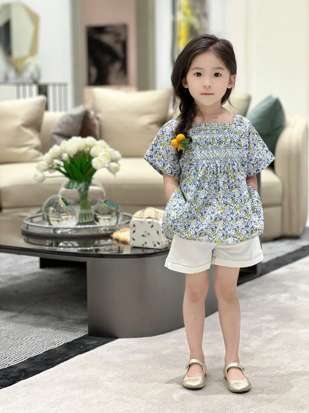 New Girls Blue White Floral Smocked