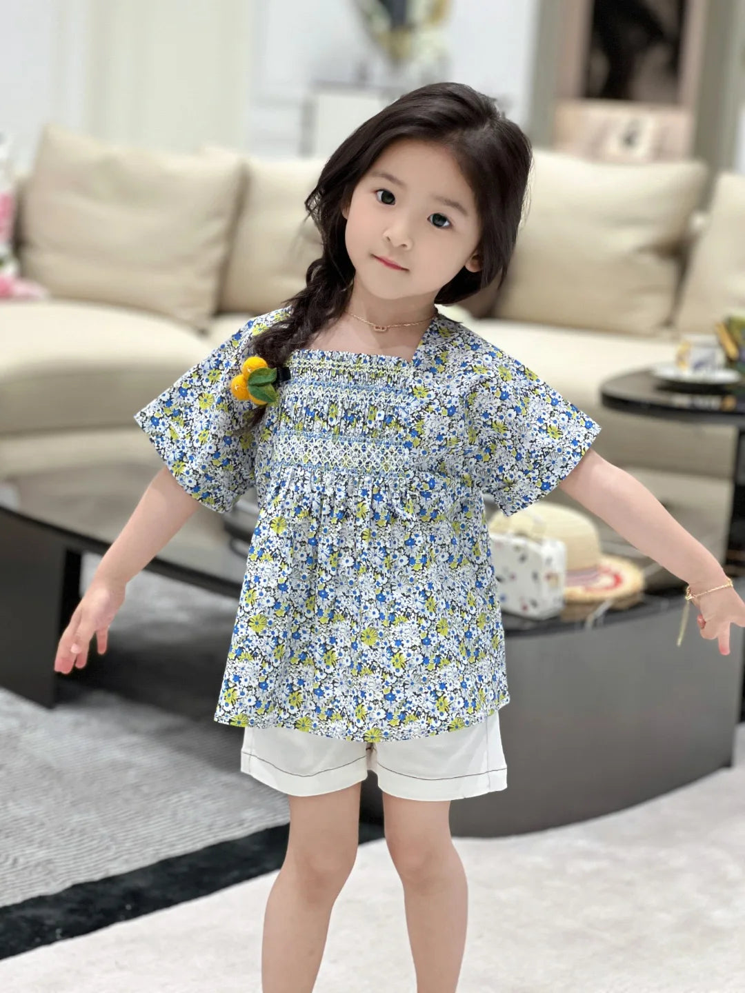 New Girls Blue White Floral Smocked