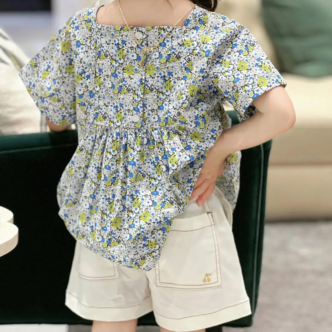 New Girls Blue White Floral Smocked